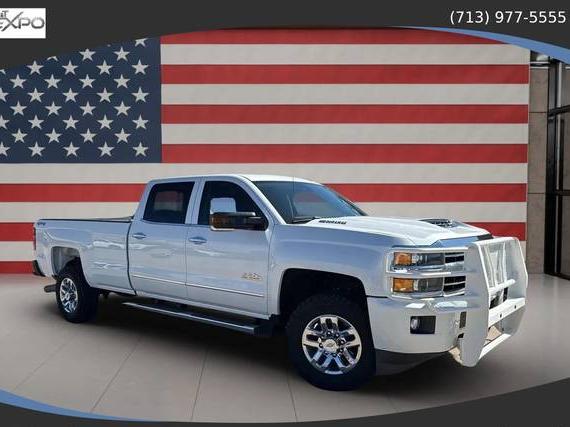 CHEVROLET SILVERADO HD 2019 1GC4KYEY2KF166271 image CHEVROLET SILVERADO HD 2019 1GC4KYEY2KF166271 image